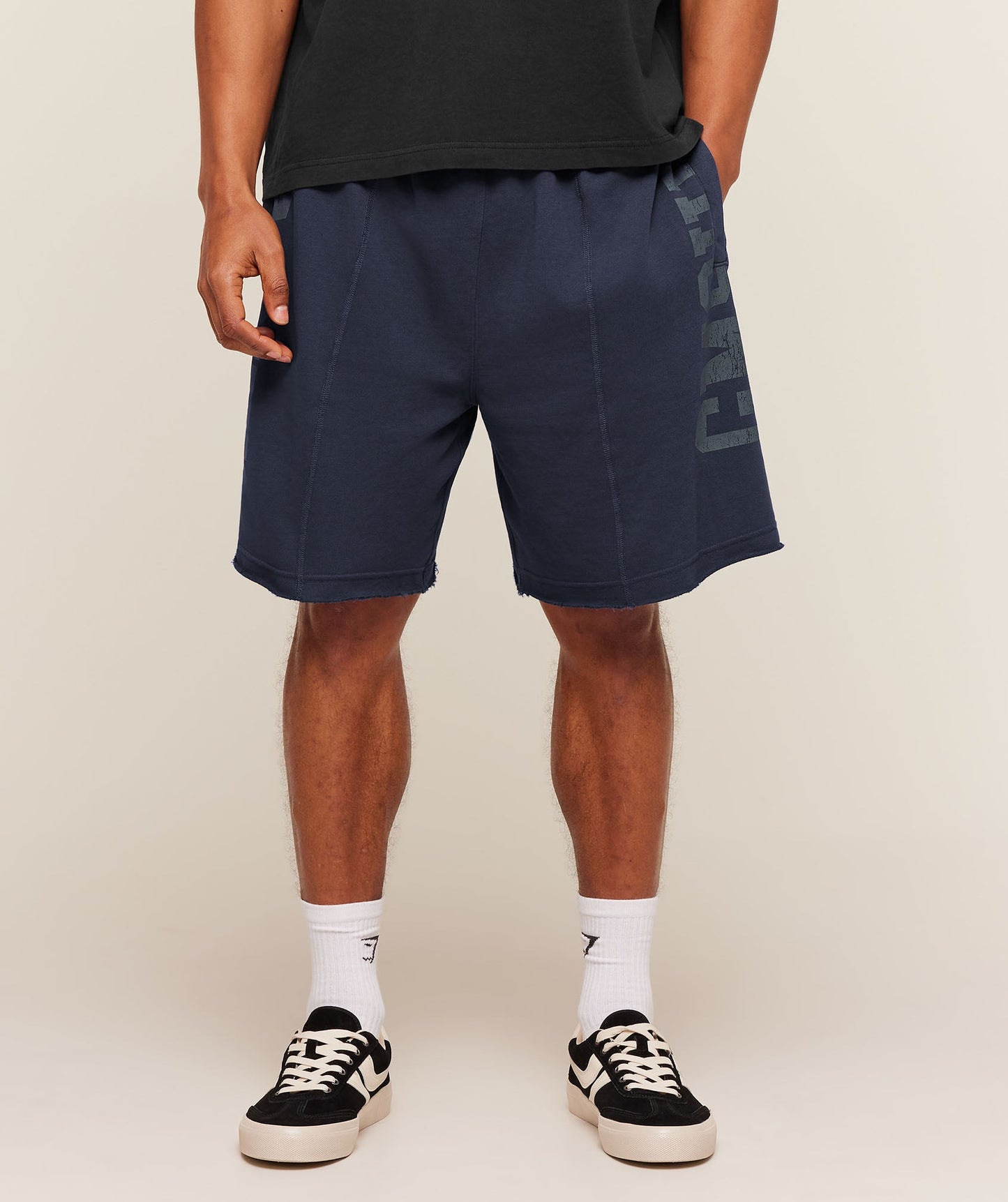 Accent Graphic Sweat Shorts - US 8214