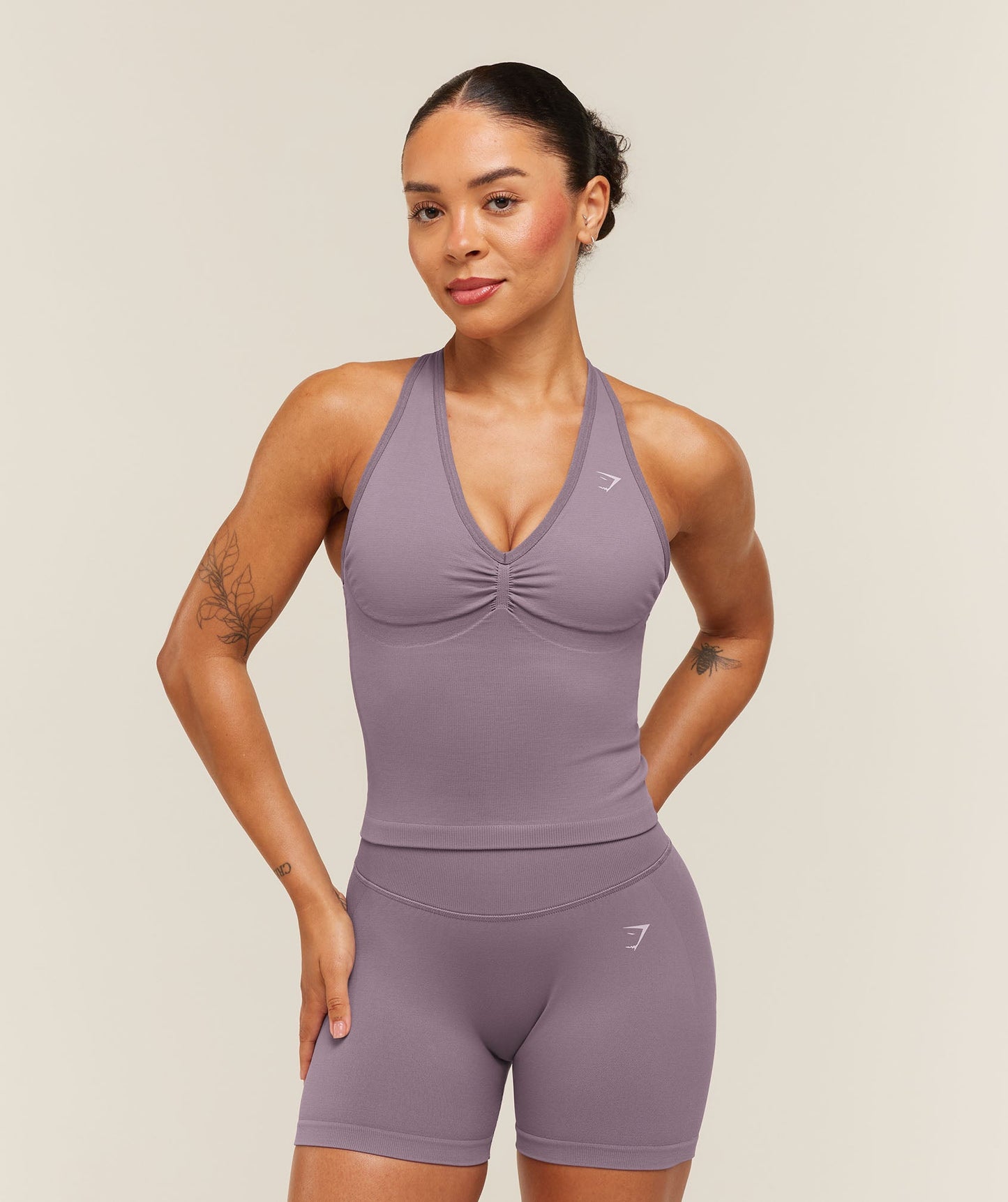 Lift Seamless Tank with Shelf - US 6559