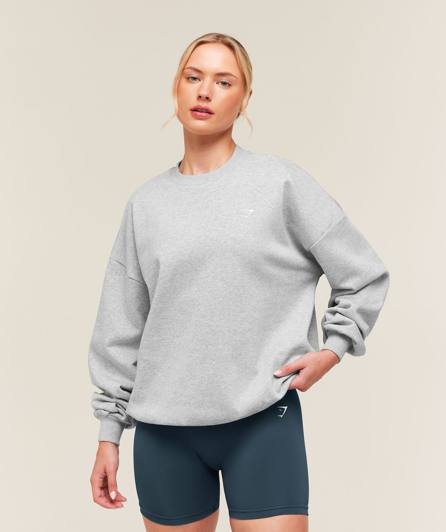 Training Oversized Fleece Sweatshirt - US 4944