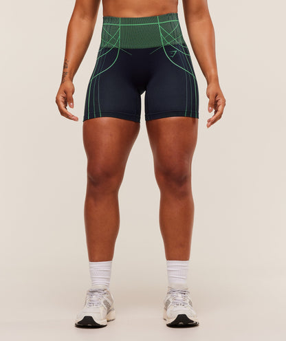 Apex Seamless Shorts - US 8557