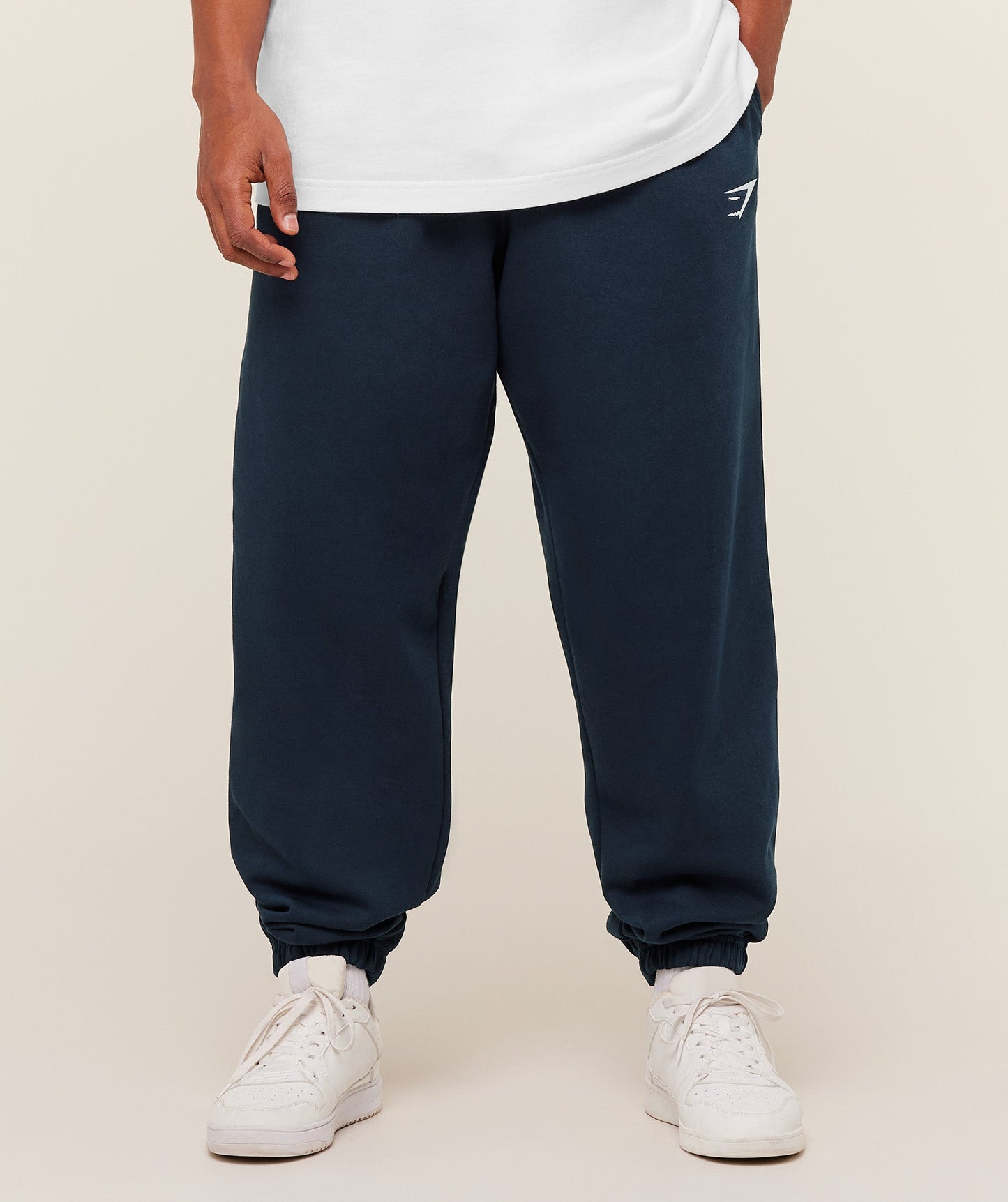 Crest Oversized Joggers - US 0306