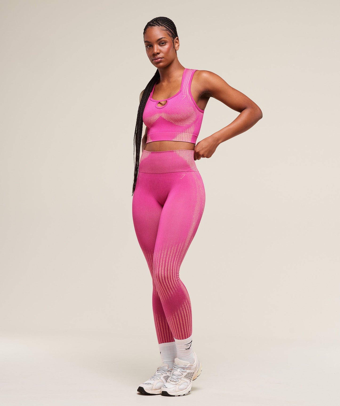 Diffuse Seamless Cropped Tank - US 7728