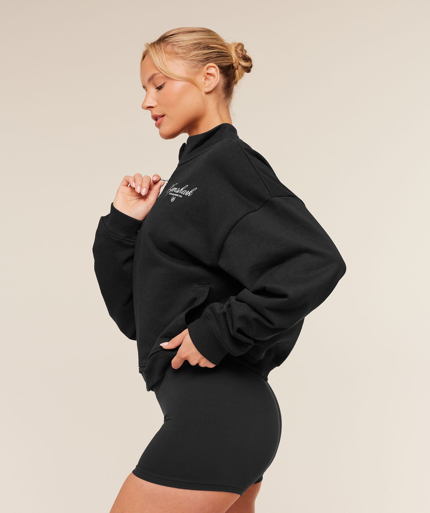 Script Embroidery Oversized Zip Through - US 8965