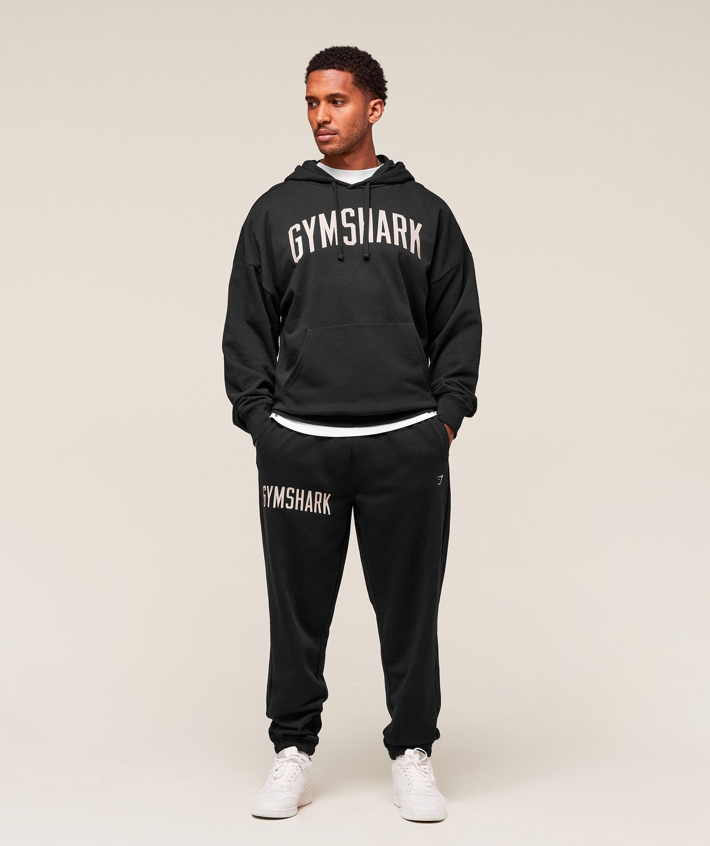 Worn Graphic Joggers - US 6425