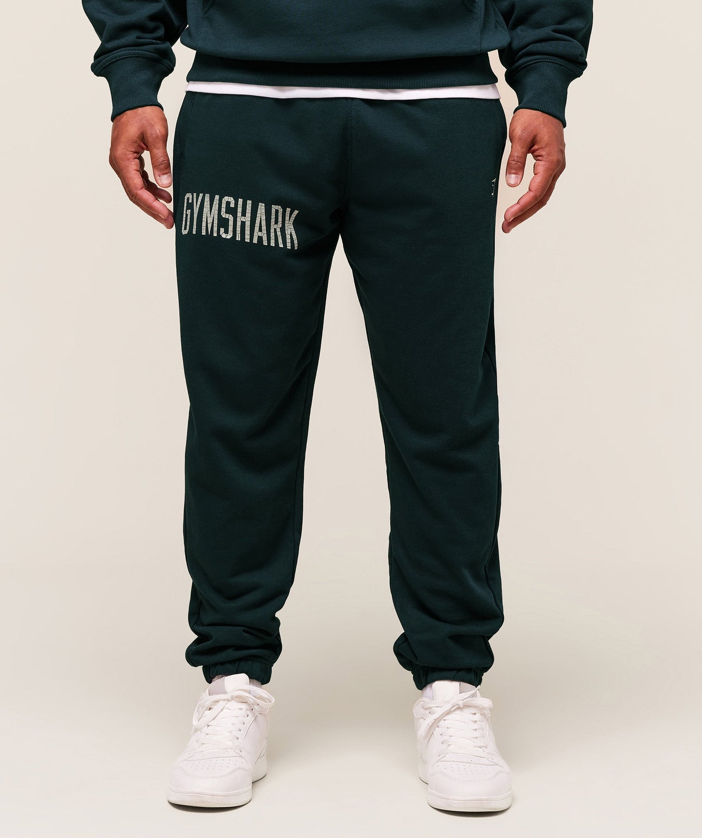 Worn Graphic Joggers - US 6425