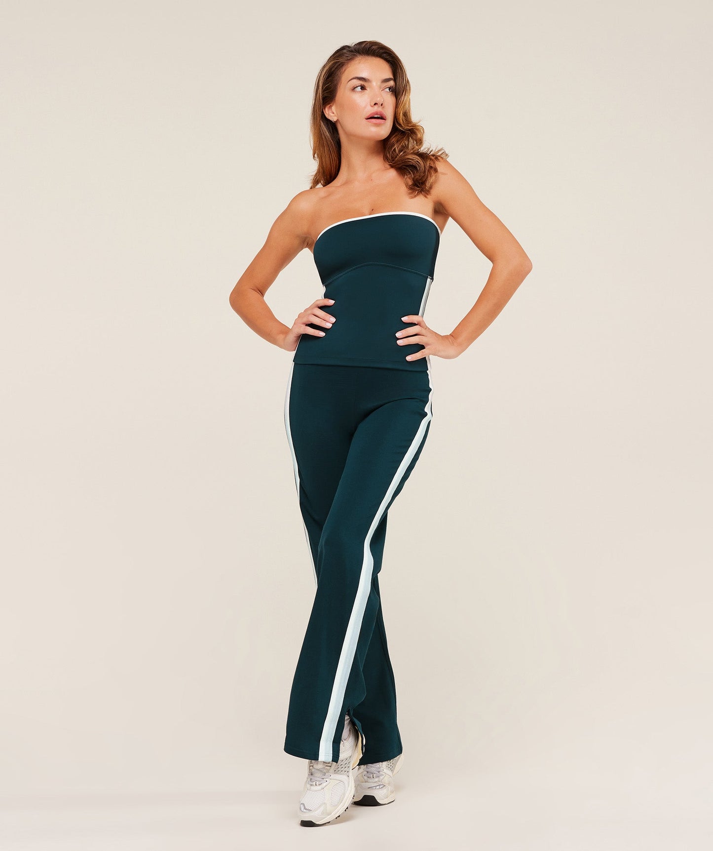 Piping Bandeau With Shelf - US 1145