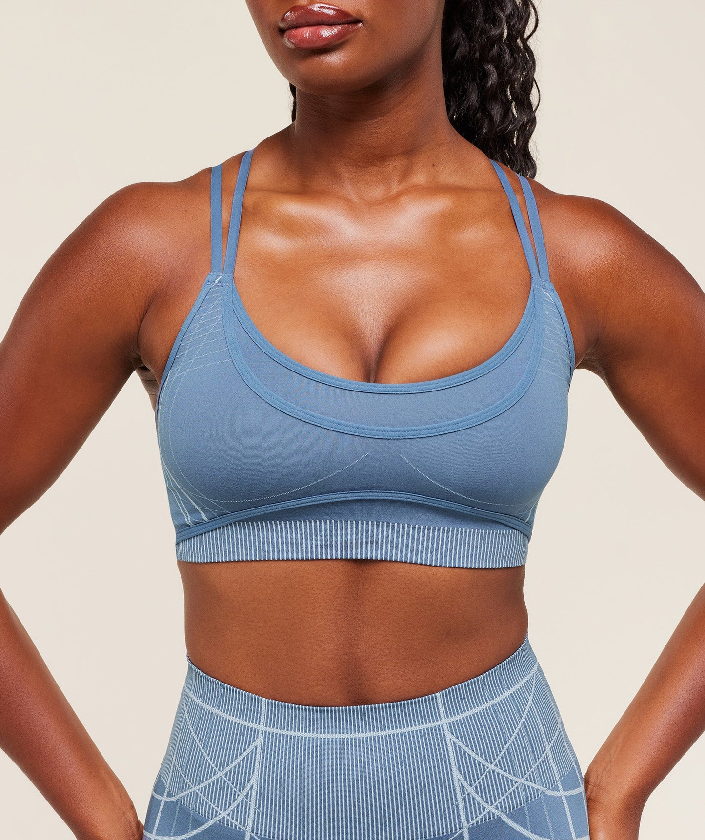 Apex Seamless Strappy Sports Bra - US 2841