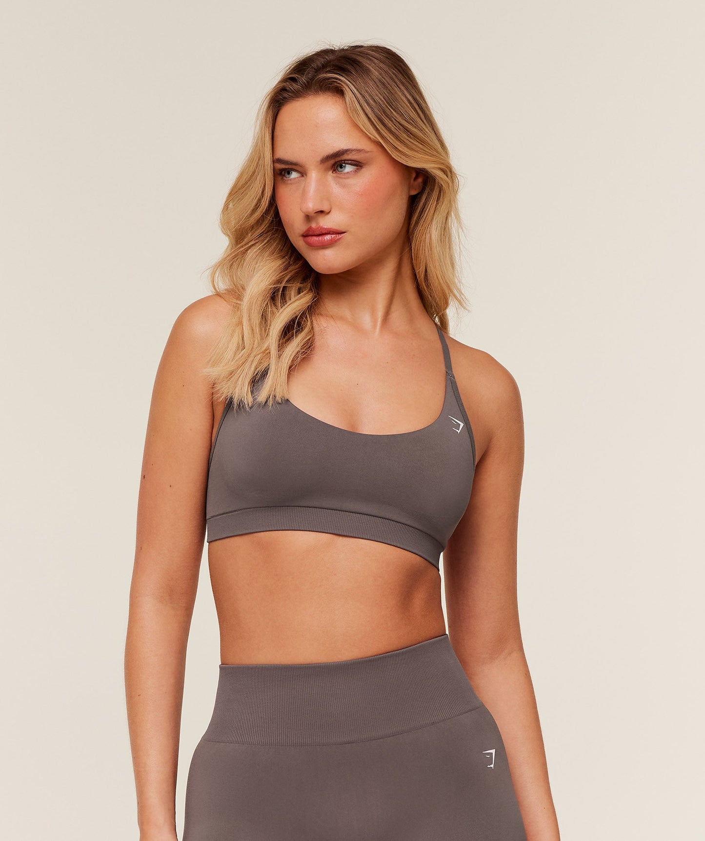 Everyday Seamless Racerback Sports Bra - US 8494