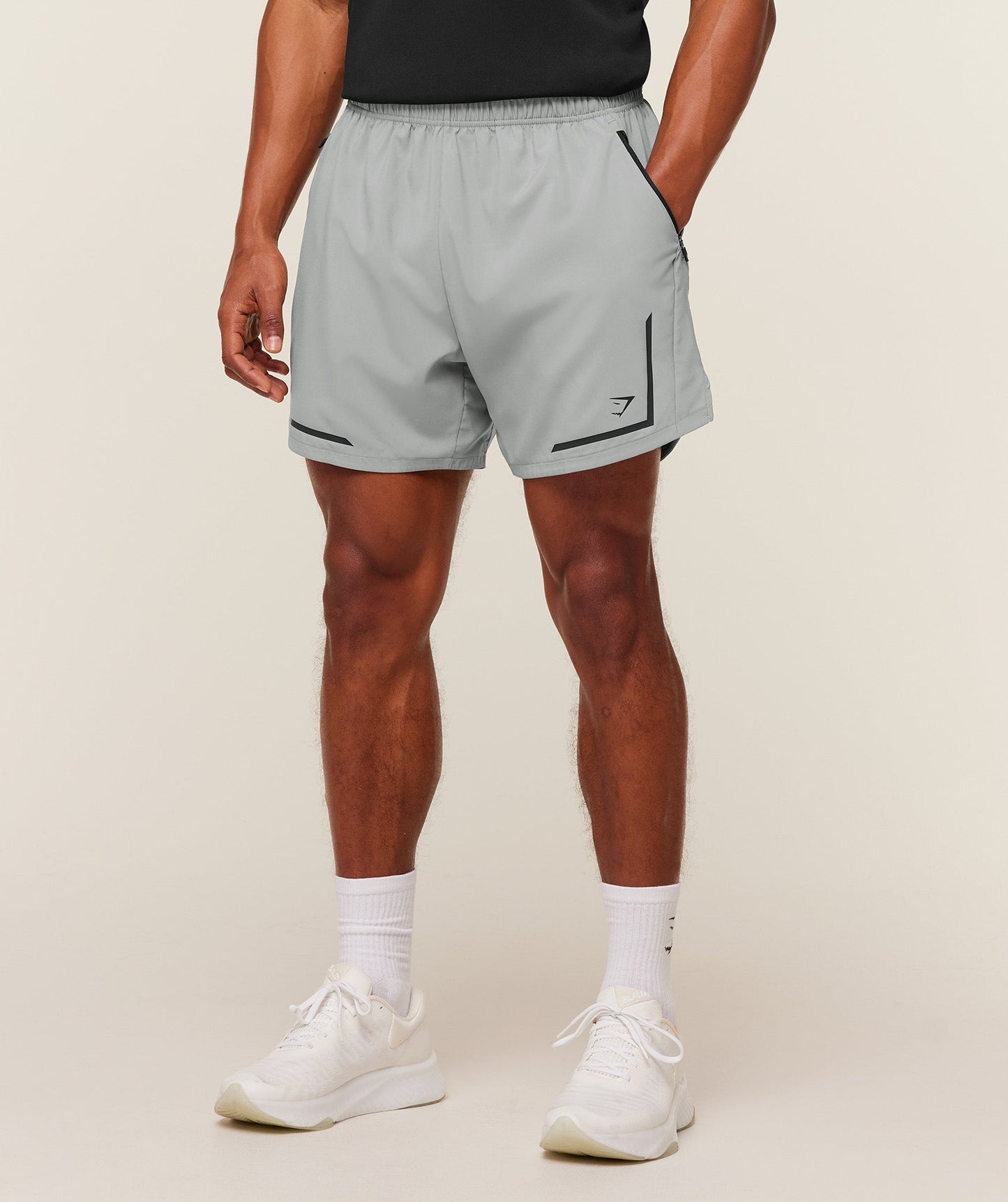 Movement Sport 5\" Shorts - US 1548