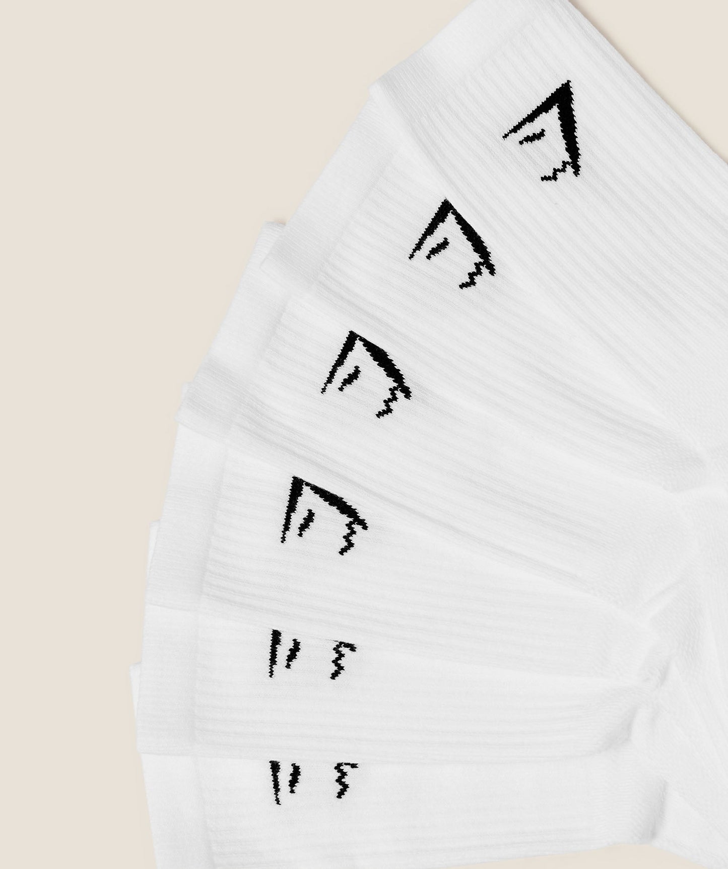 Arrival Contrast Shorts - US 5848