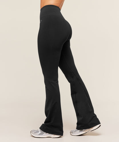 Soft Sculpt Flared Leggings - US 4180