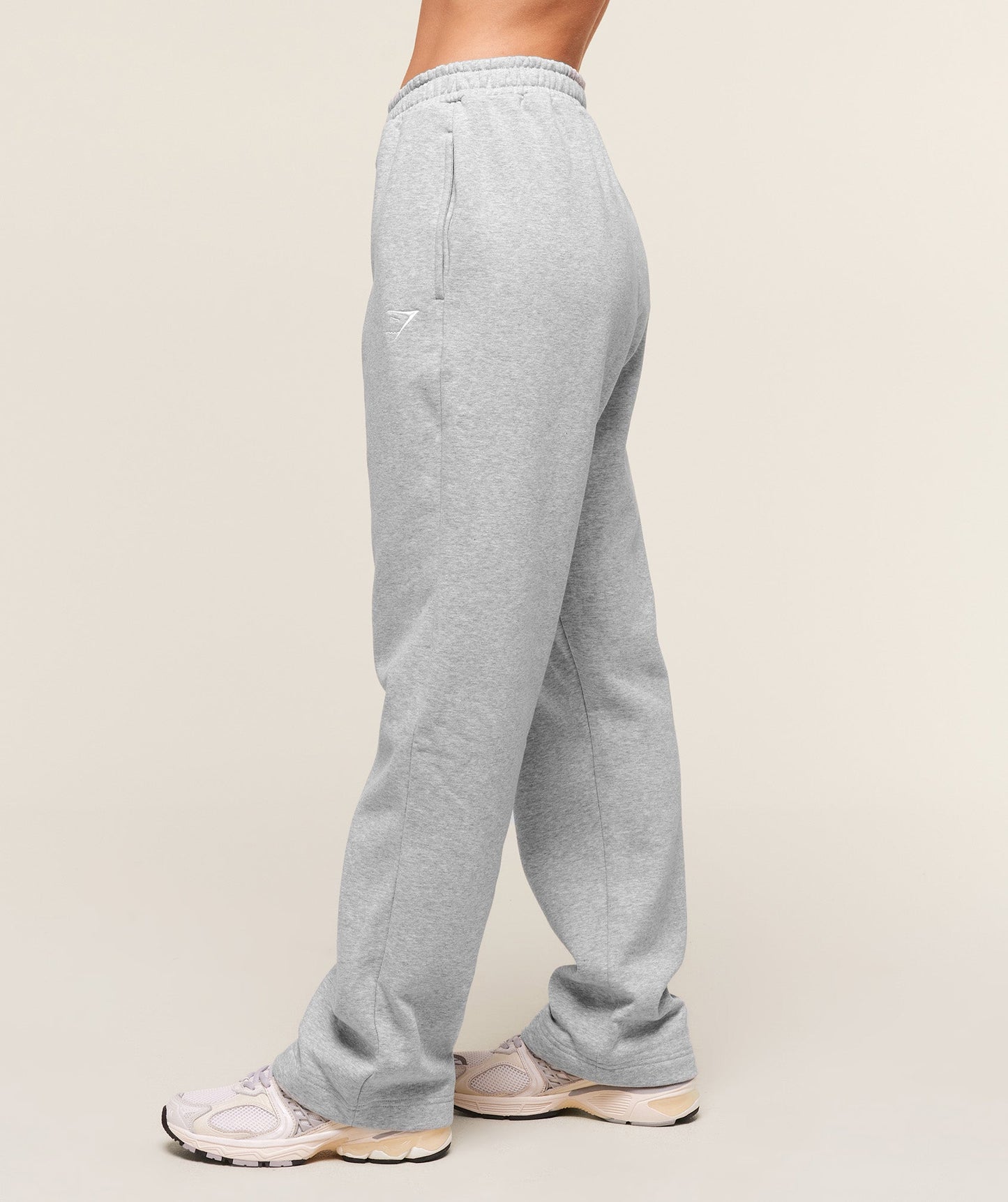 Training Fleece Straight Leg Regular Joggers - US 1727