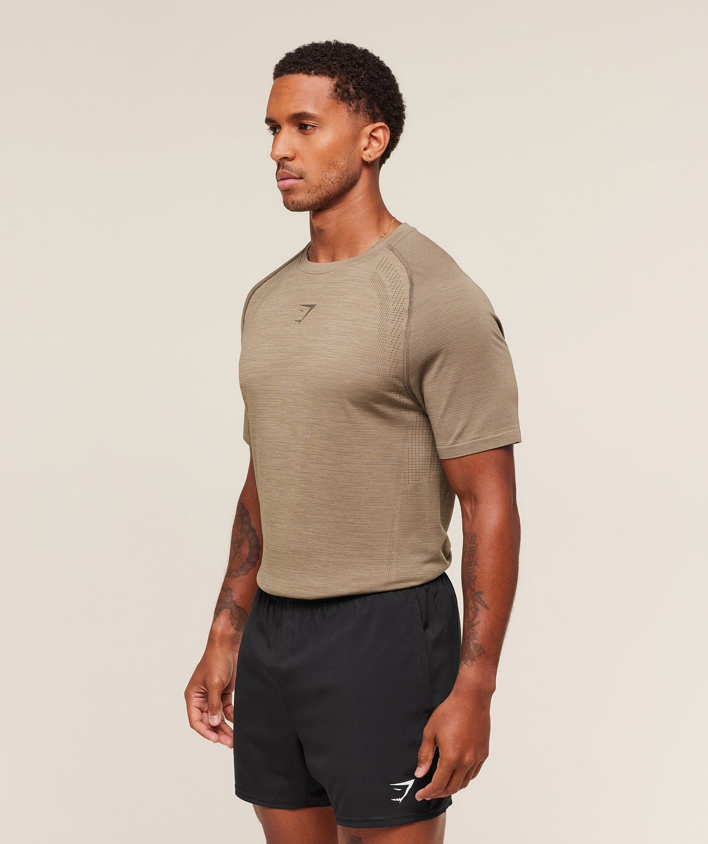 Versatile Seamless T-Shirt - US 8807