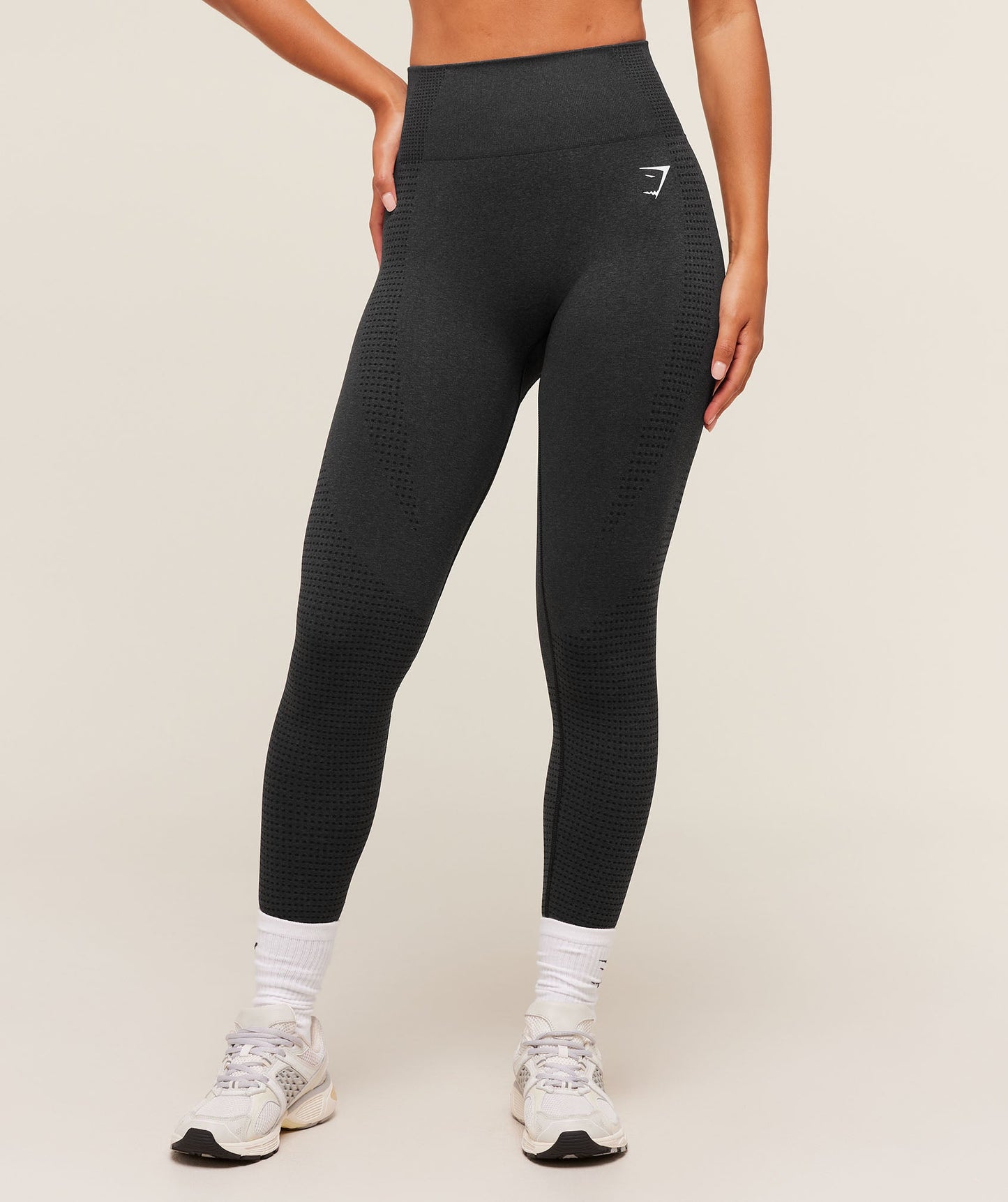 Vital Seamless Light Long Sleeve Top - US 5318